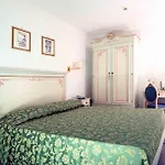Oasi Hotel