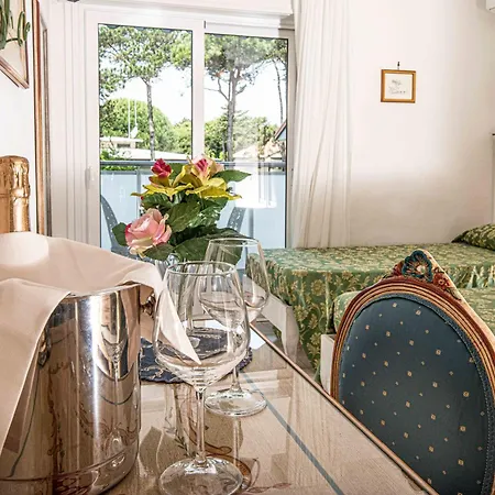 Hotel Oasi Lignano Sabbiadoro