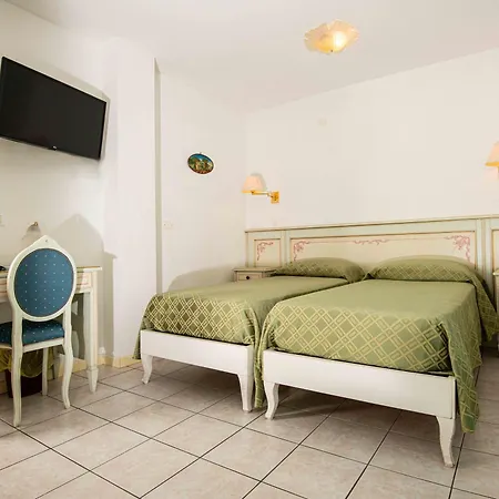 Hotel Oasi