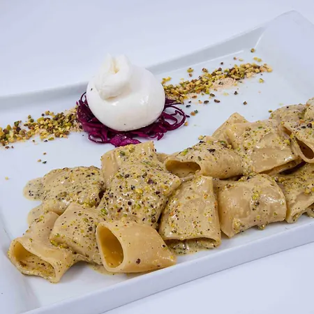 Oasi فندق لينانو سابيادورو