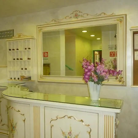 Oasi Hotel
